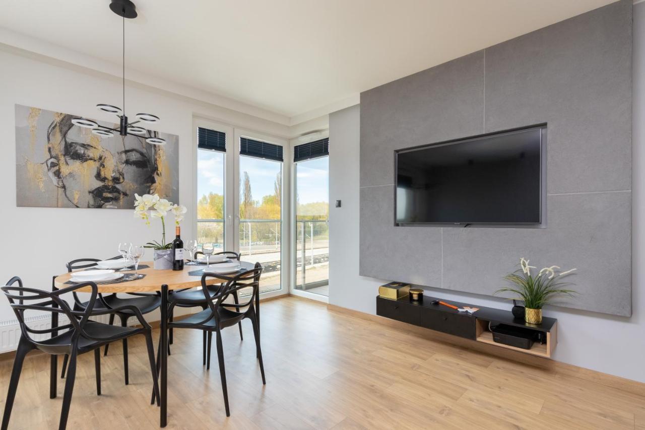 Apartament Przystan Letnica By Noclegi Renters Gdańsk Extérieur photo